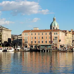 La Darsena Bed & Breakfast